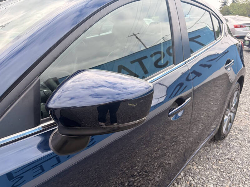 2018 Mazda MAZDA3 Touring