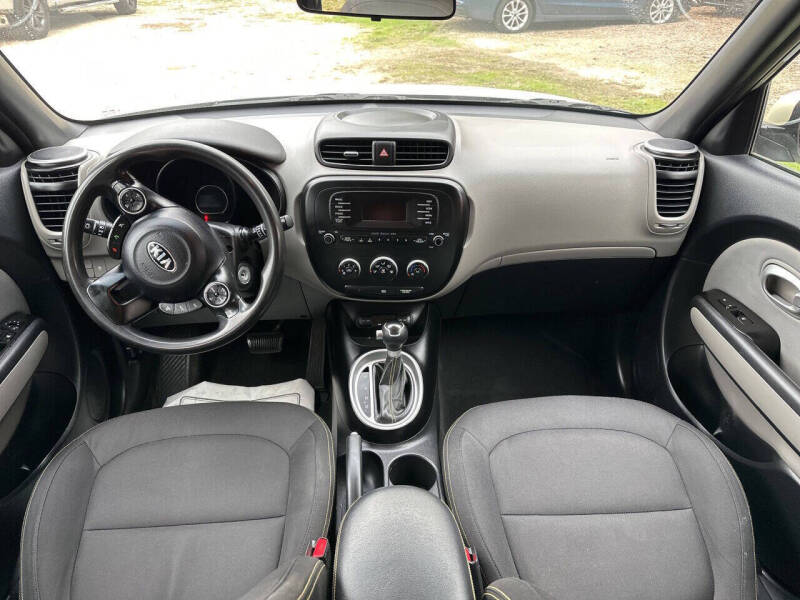 2014 Kia Soul +