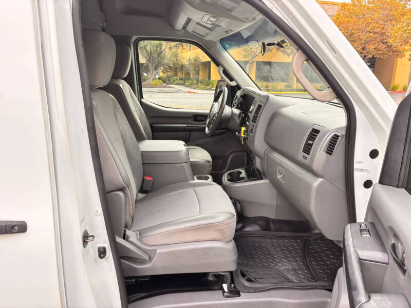 2013 Nissan NV
