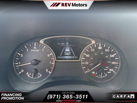 2020 Nissan Pathfinder SV