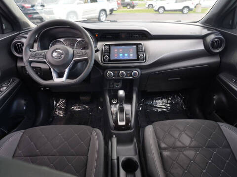 2020 Nissan Kicks S