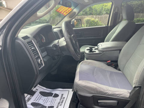 2016 RAM 1500 Express