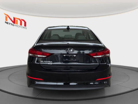 2018 Hyundai Elantra