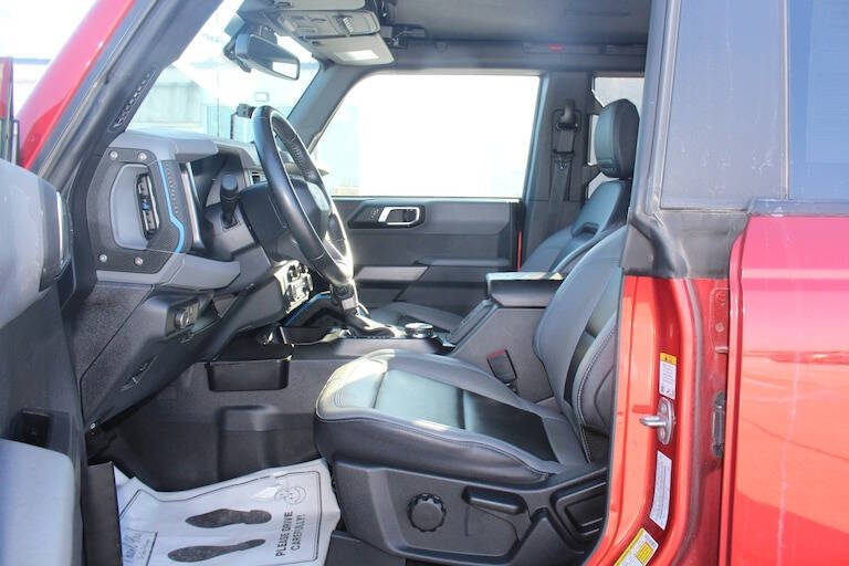 2022 Ford Bronco Black Diamond