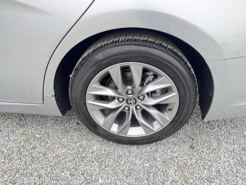 2019 Toyota Avalon XLE