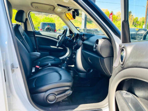 2016 MINI Countryman Cooper