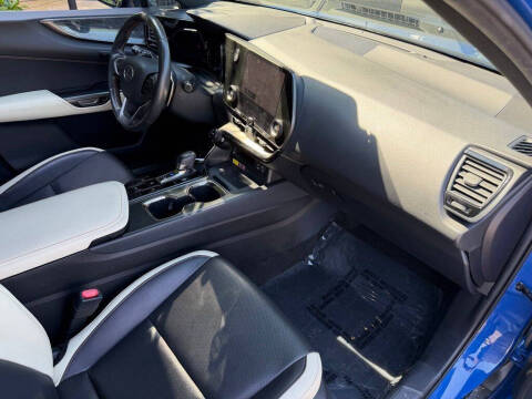 2023 Lexus NX 250 Premium