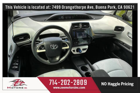 2016 Toyota Prius Two