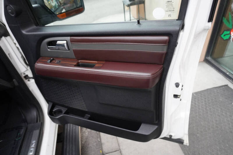 2016 Ford Expedition EL Platinum