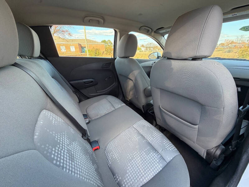 2018 Chevrolet Sonic LT Auto Fleet