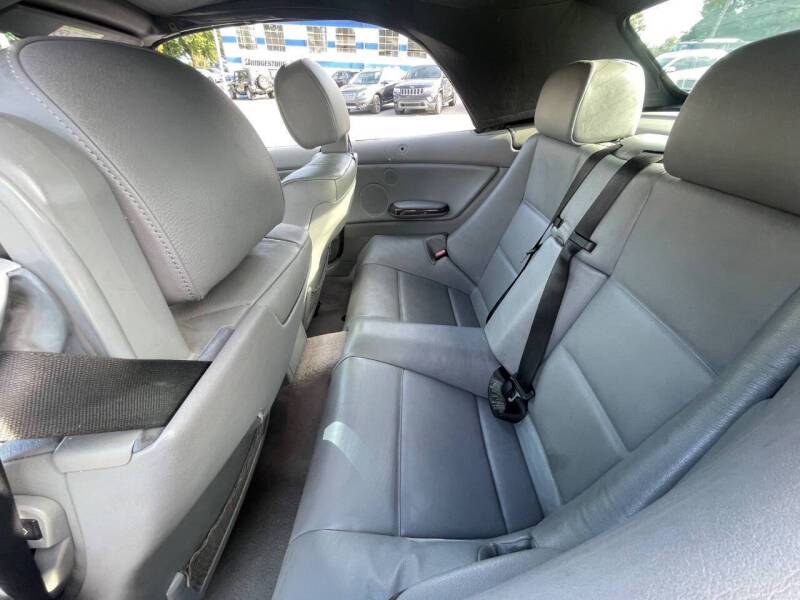 2003 BMW 3 Series 325Ci