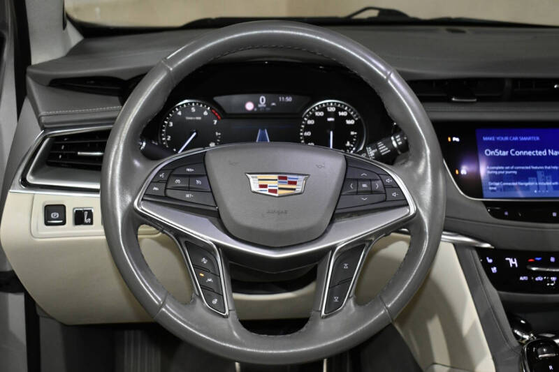 2020 Cadillac XT5 Premium Luxury