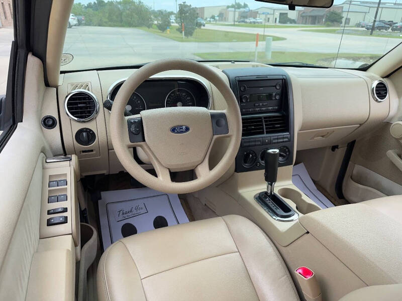 2006 Ford Explorer XLS