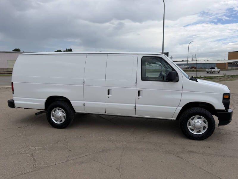 2012 Ford E-Series E-350 SD
