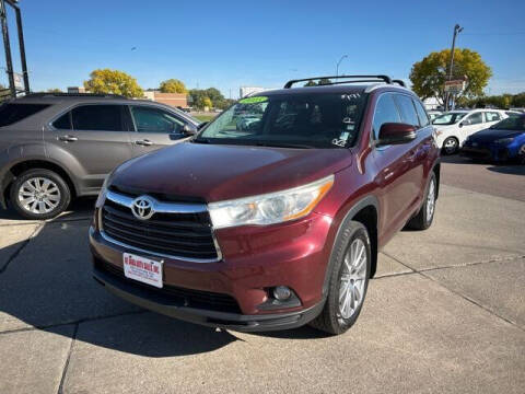 2015 Toyota Highlander for sale at De Anda Auto Sales in South Sioux City NE