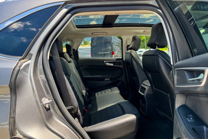 2023 Ford Edge SEL