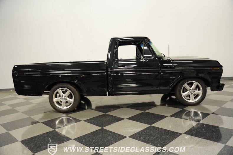 1975 Ford F-100