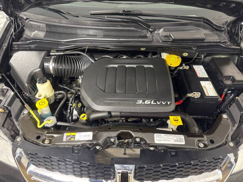 2017 Dodge Grand Caravan SE