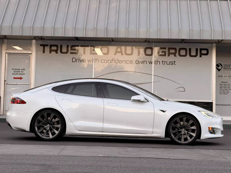 2020 Tesla Model S
