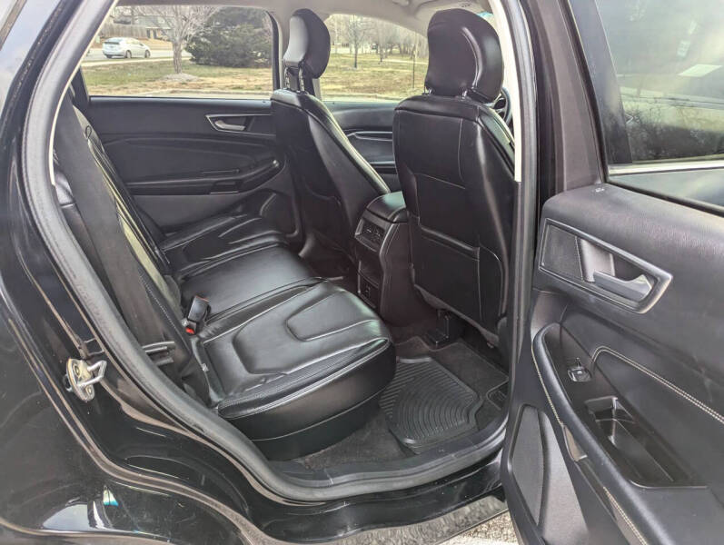 2017 Ford Edge Titanium