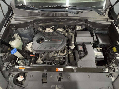 2017 Hyundai Santa Fe Sport 2.0T Ultimate