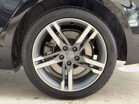 2017 Audi A4 2.0T quattro Premium Plus