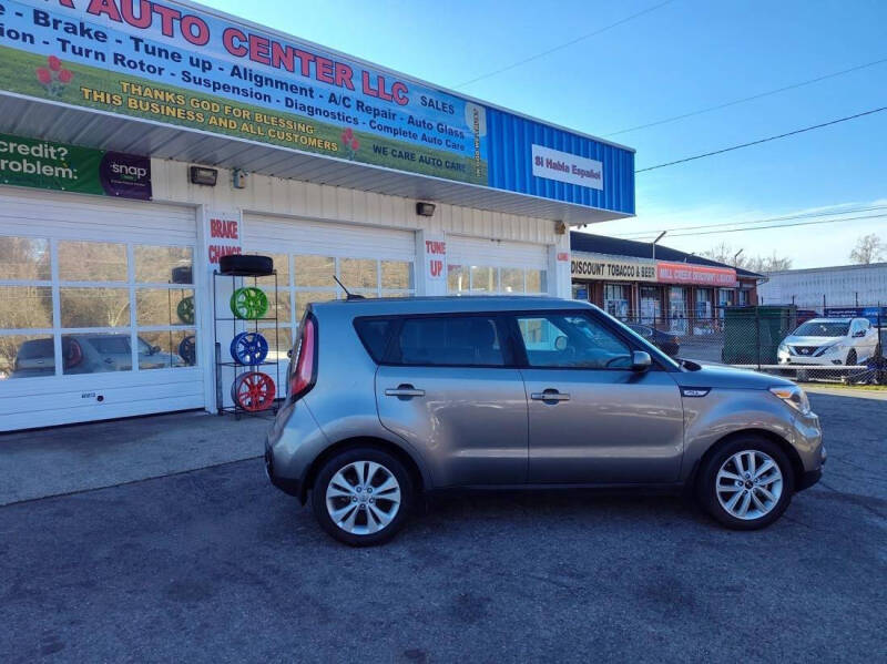 2017 Kia Soul +