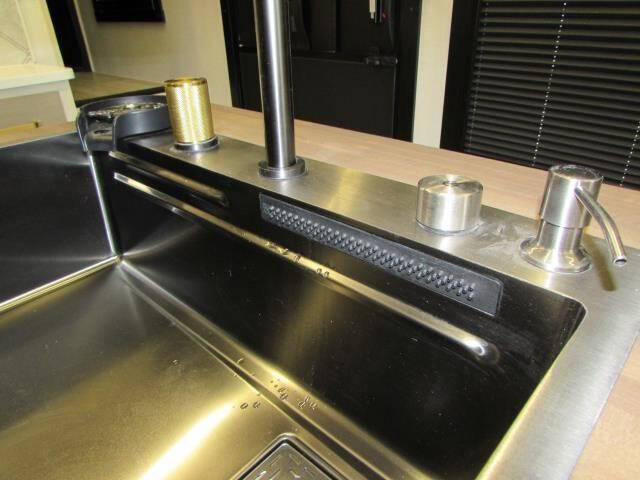 2025 Forest River 38 VERANDA