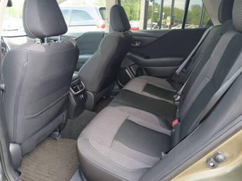 2024 Subaru Outback Premium