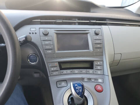 2013 Toyota Prius Three