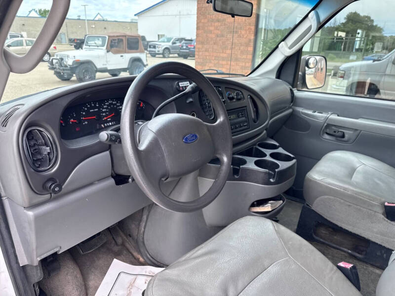 2008 Ford E-Series E-150