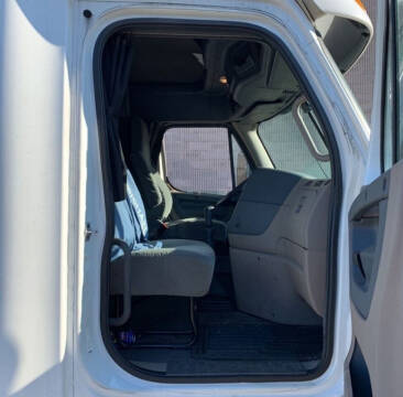 2014 Freightliner Cascadia