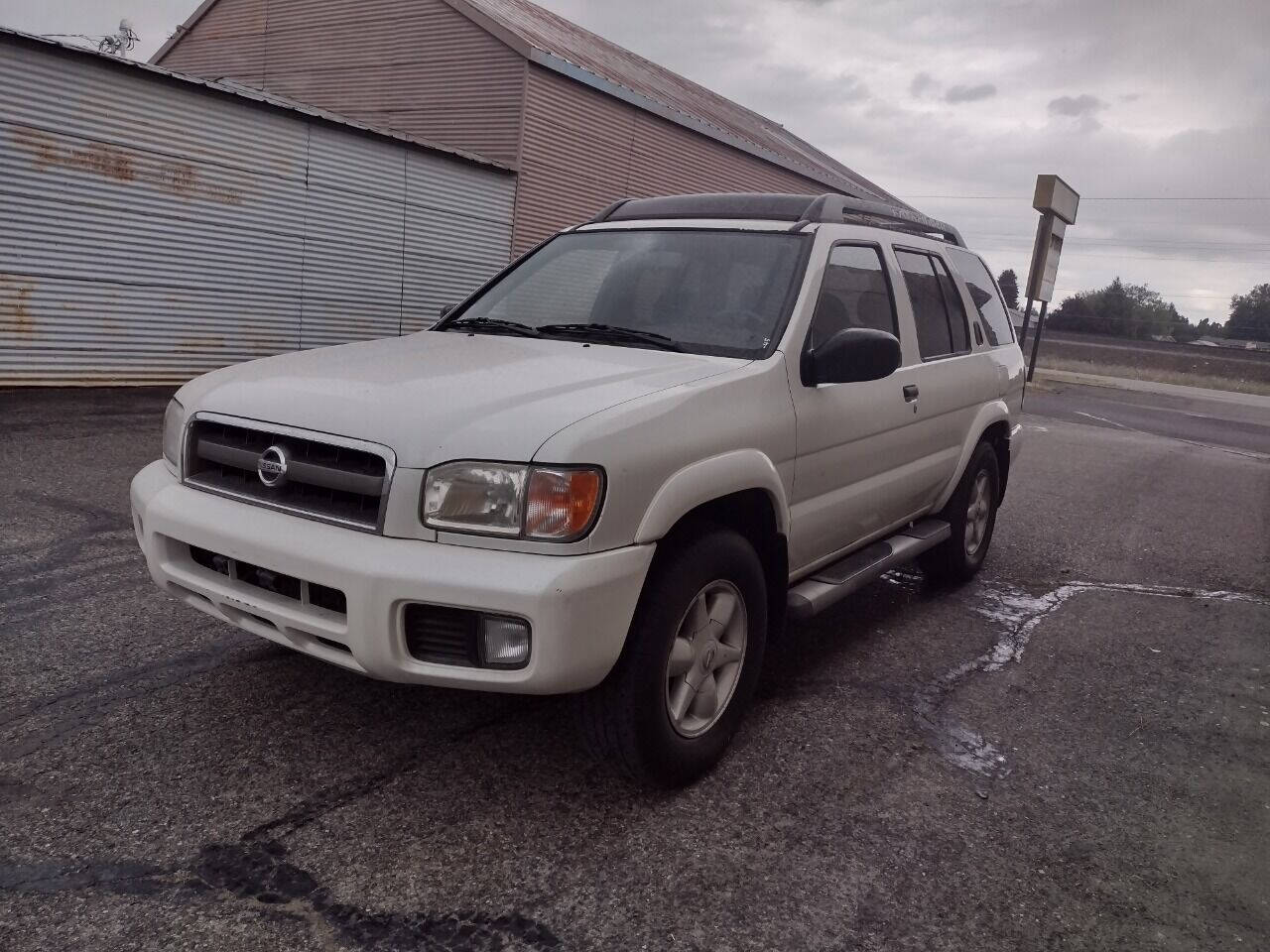 2002 nissan pathfinder se 4wd