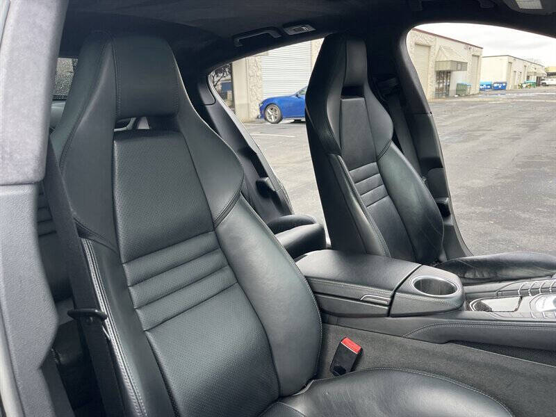 2011 Porsche Panamera Turbo