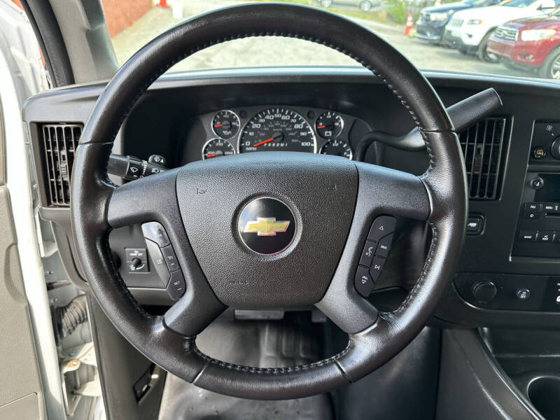 2020 Chevrolet Express 2500
