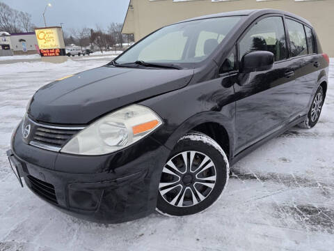 2009 Nissan Versa for sale at Car Castle in Zion IL