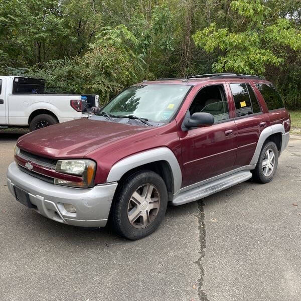 2005 Chevrolet TrailBlazer for sale at Green Light Auto in Bridgeton, NJ