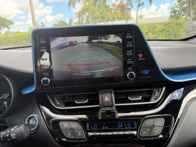 2019 Toyota C-HR XLE