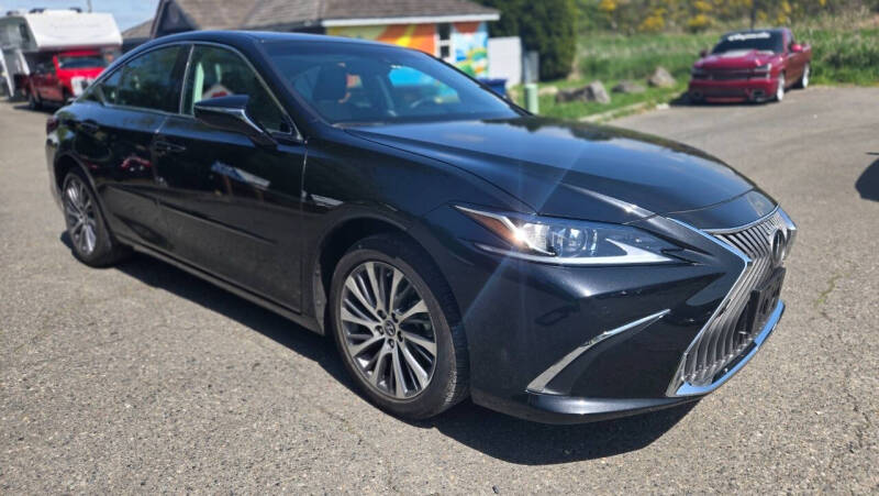 2021 Lexus ES 250