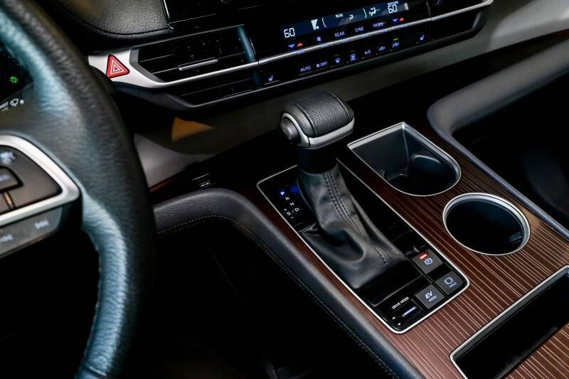 2023 Toyota Sienna