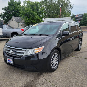 2013 Honda Odyssey for sale at Bibian Brothers Auto Sales & Service in Joliet IL