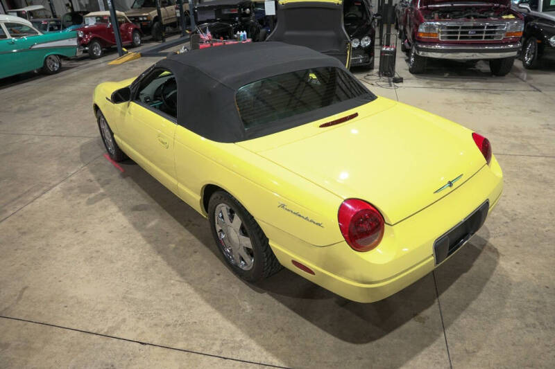 2002 Ford Thunderbird Deluxe