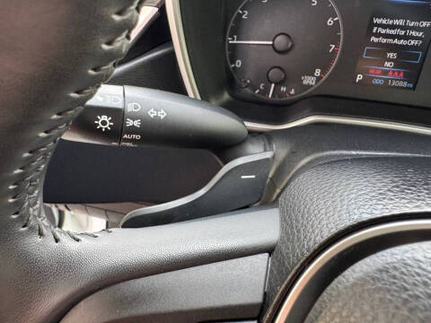 2024 Toyota Corolla Hatchback SE