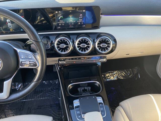 2020 Mercedes-Benz A-Class A 220