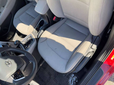 2018 Hyundai Elantra