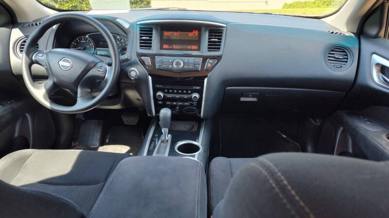 2014 Nissan Pathfinder SL