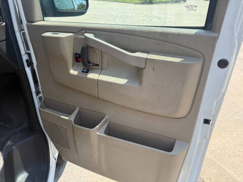 2021 Chevrolet Express 2500