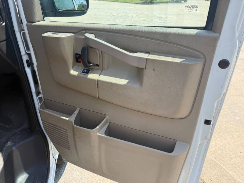 2021 Chevrolet Express 2500