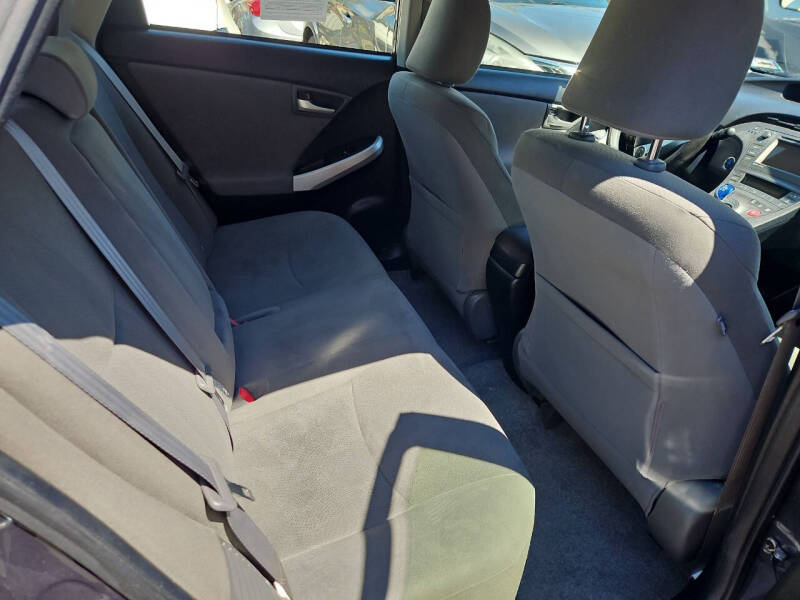 2013 Toyota Prius Two