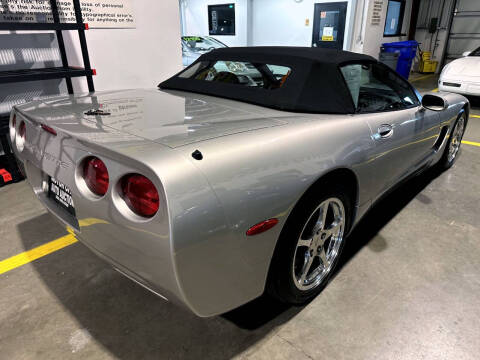 2004 Chevrolet Corvette
